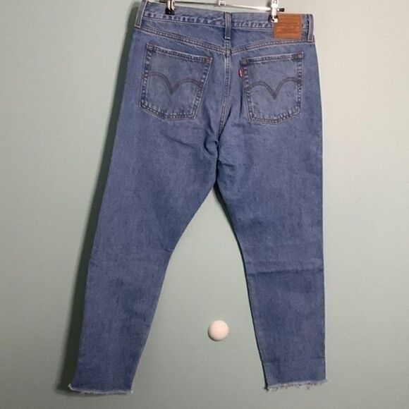Levi’s Medium Wash Wedgie Jeans 31 NWOT - Picture 6 of 12